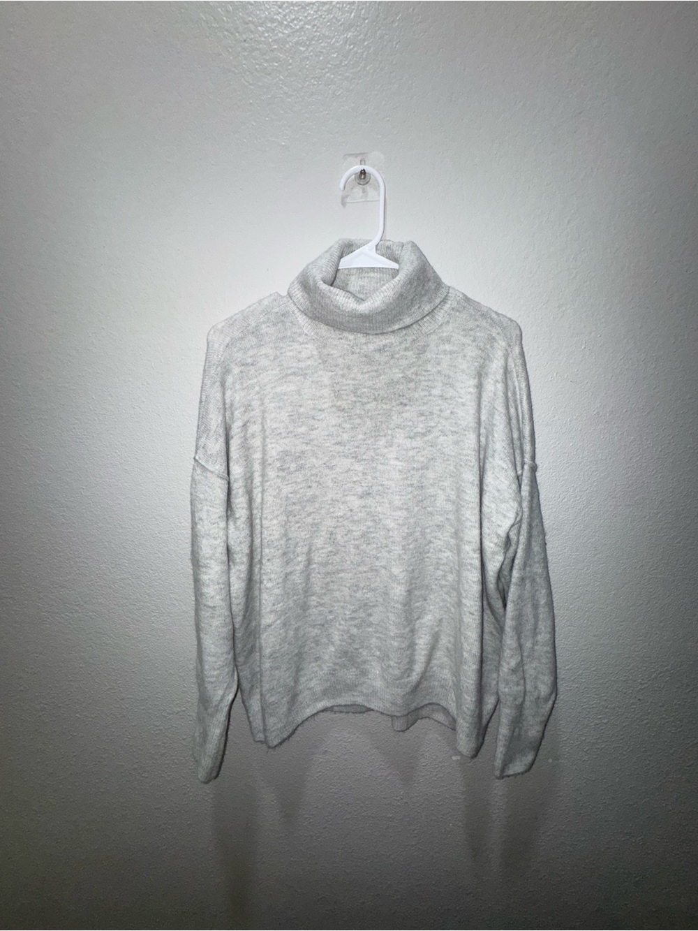 Vince Camuto Heather Light Gray Turtleneck Sweater